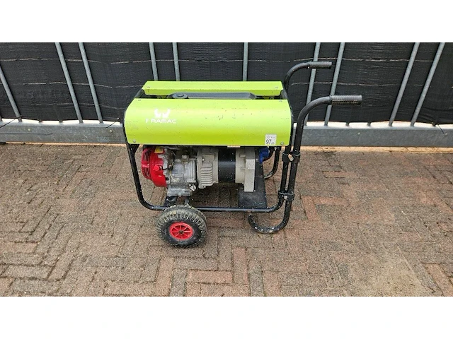 Generator pramac es5000 benzine 2015 - afbeelding 1 van  1
