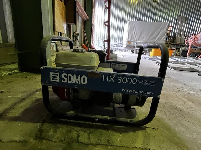 Generator sdmo 3000 - afbeelding 3 van  6