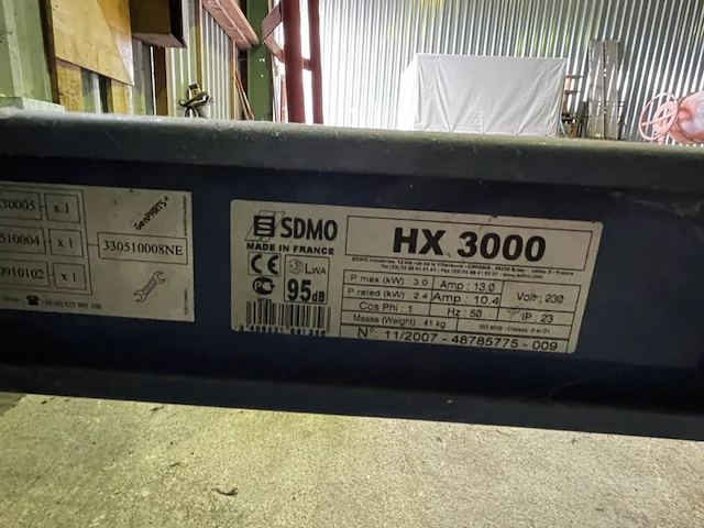 Generator sdmo 3000 - afbeelding 5 van  6