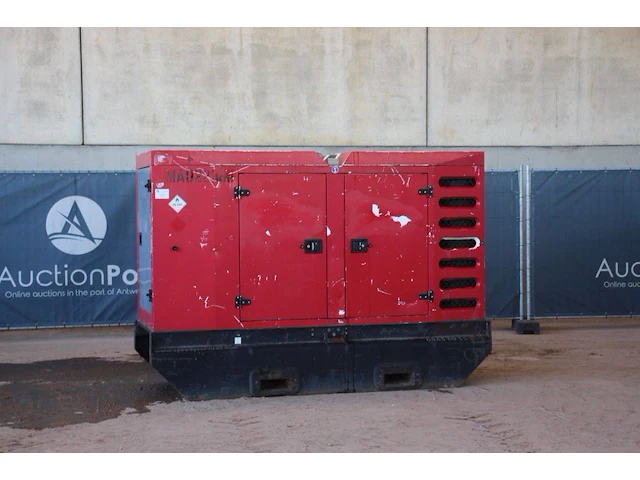 Generator sdmo r110c3 diesel 2011 - afbeelding 1 van  1