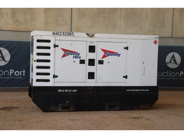 Generator sdmo r165 diesel 165kva 2016 - afbeelding 1 van  1