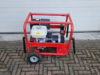 Generator sdmo r4 benzine 4kw - afbeelding 1 van  1