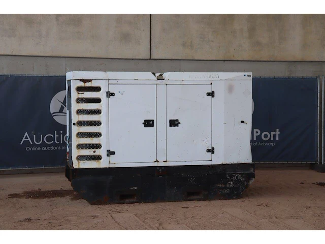 Generator sdmo r90 diesel - afbeelding 1 van  1