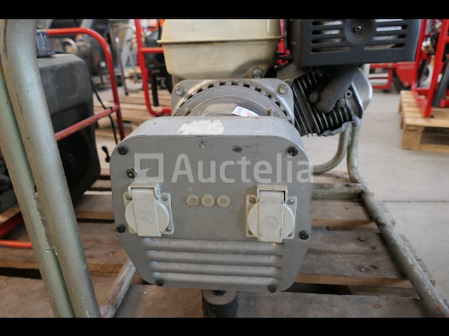 Generator voor benzinemotoren - afbeelding 3 van  11