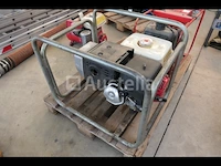 Generator voor benzinemotoren - afbeelding 4 van  11