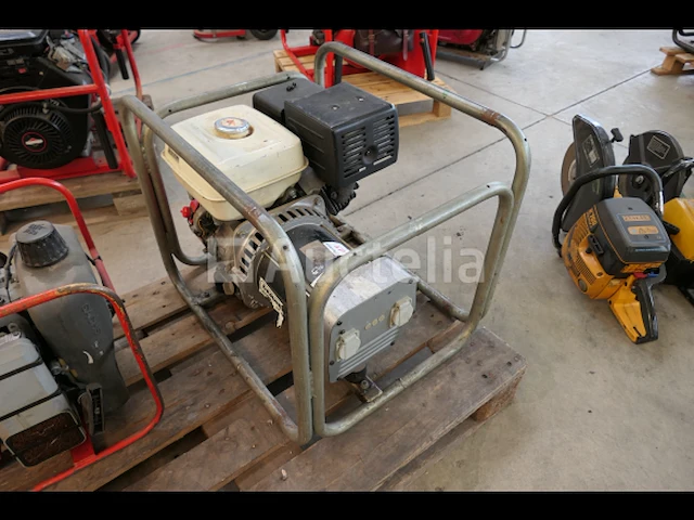 Generator voor benzinemotoren - afbeelding 5 van  11