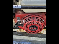 Generator - afbeelding 4 van  4