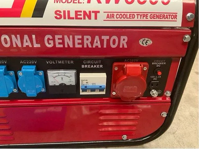 Generator - afbeelding 8 van  12