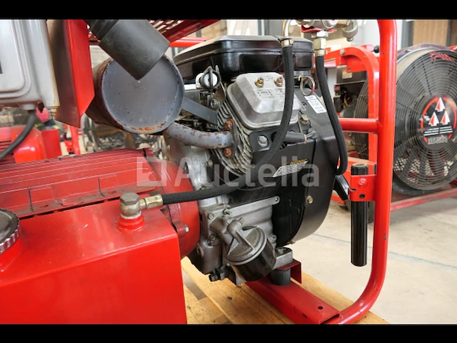 Generatorset 6 esv benzinemotor - afbeelding 12 van  13
