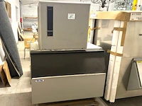 Genesis ice-o-matic ijsblokmachine + mile high reservoir - afbeelding 1 van  5