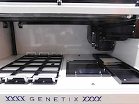 Genetix - qpix - genetix qpix kolonie picker_1 - afbeelding 1 van  8