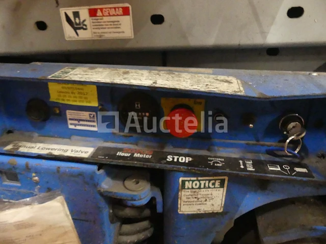 Genie gs3246 schaarhoogwerker - afbeelding 4 van  12