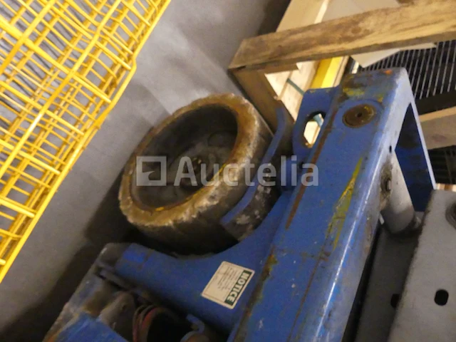 Genie gs3246 schaarhoogwerker - afbeelding 7 van  12