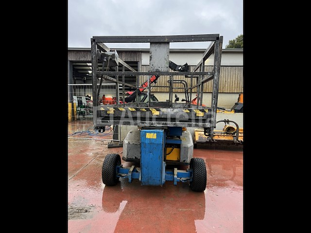 Genie hoogwerker - afbeelding 2 van  8