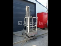 Genie plc 30p hoogwerker - afbeelding 1 van  12