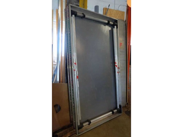 Genius - scaffolding - afbeelding 1 van  4