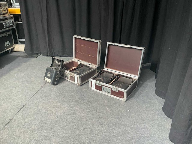 Genius quasar scanner andere rekwisieten - afbeelding 1 van  12