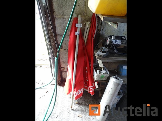 Geopende hydrauliekoliebus, filterpomp, 2 radiatoren, 2 parasols - afbeelding 4 van  11
