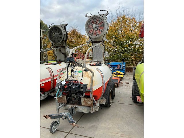 Georgia 1600s getrokken spuitmachine - afbeelding 2 van  6