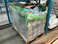 Geperforeerd met hoekseal rol polyethyleen (74x) - afbeelding 1 van  7