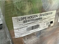 Geperforeerd met hoekseal rol polyethyleen (74x) - afbeelding 3 van  7