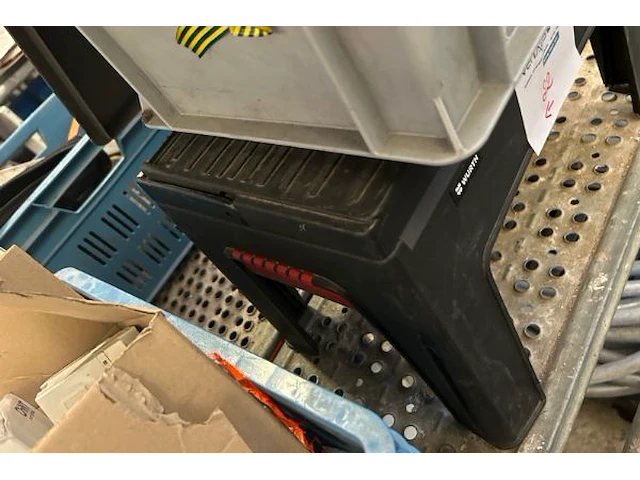 Gereedschap, materiaal en toebehoren - afbeelding 7 van  13