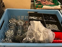 Gereedschap, materiaal en toebehoren - afbeelding 13 van  13