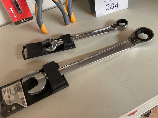 Gereedschap - afbeelding 2 van  7