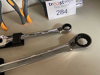 Gereedschap - afbeelding 4 van  7