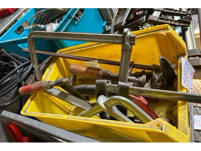 Gereedschap - afbeelding 2 van  4