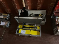 Gereedschap - afbeelding 1 van  4