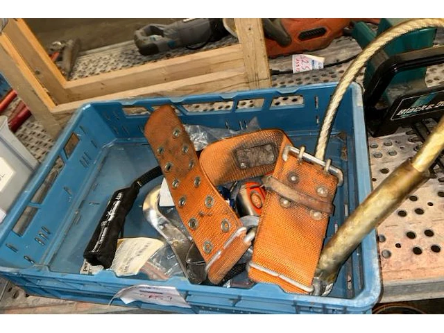 Gereedschap - afbeelding 4 van  9