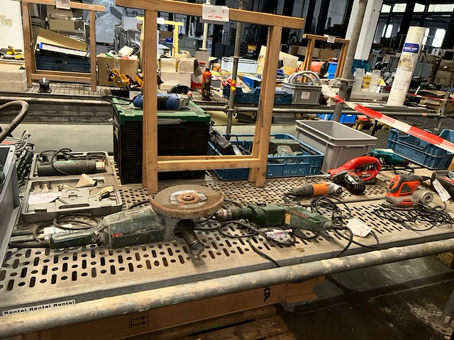 Gereedschap - afbeelding 1 van  10