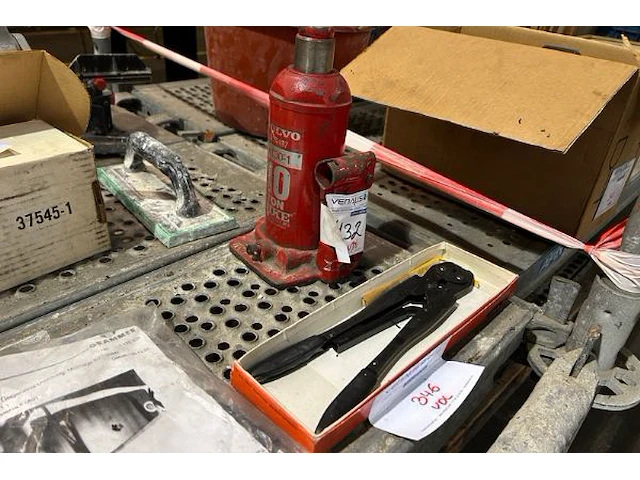 Gereedschap - afbeelding 4 van  9