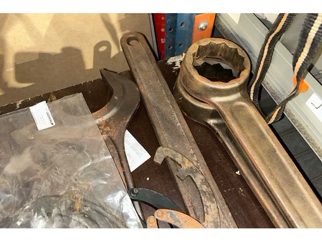 Gereedschap - afbeelding 2 van  5