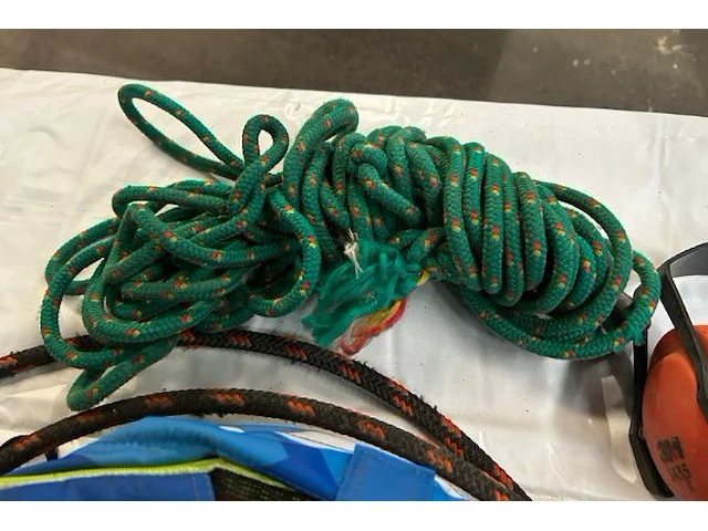 Gereedschap - afbeelding 6 van  8