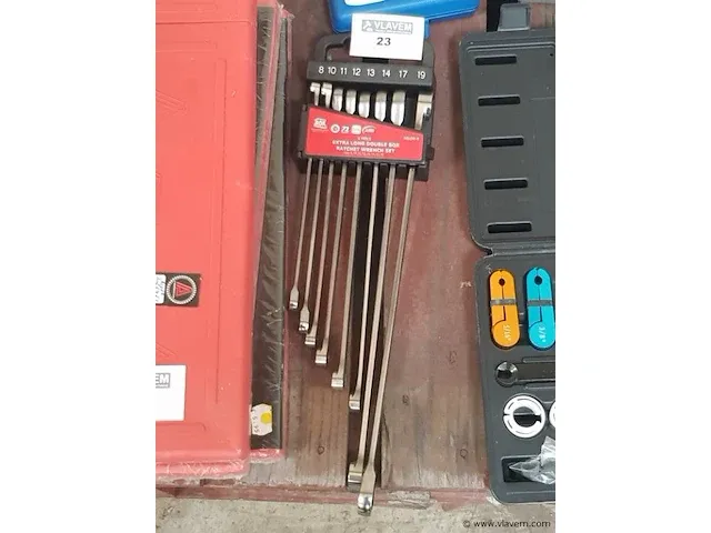 Gereedschap - afbeelding 1 van  2