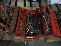 Gereedschapkoffer met gereedschap - afbeelding 1 van  1