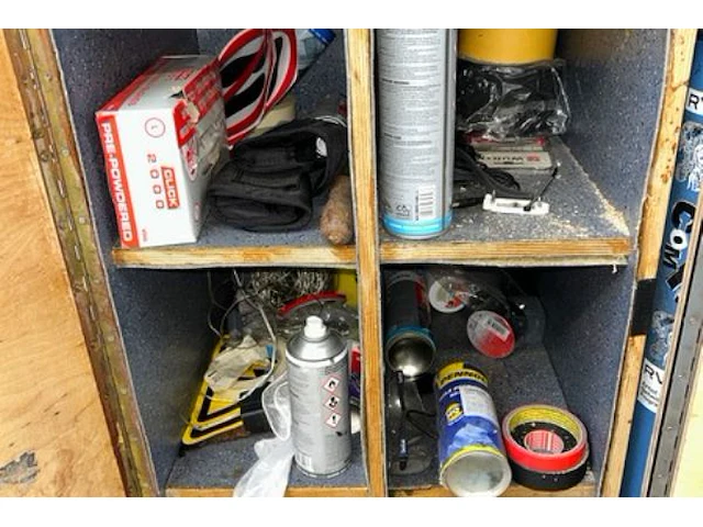 Gereedschapskar met inhoud - afbeelding 5 van  7