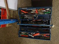 Gereedschapskist met gereedschap - afbeelding 1 van  1