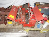 Gereedschapskist met materiaal - afbeelding 1 van  1
