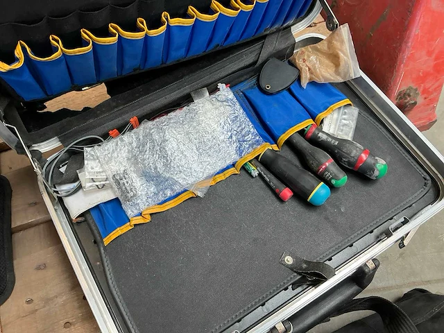 Gereedschapskoffer met inhoud (3x) - afbeelding 6 van  6