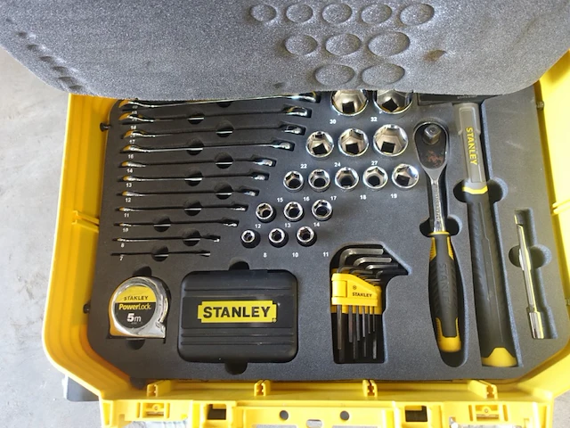 Gereedschapskoffer met inhoud stanley - afbeelding 5 van  5