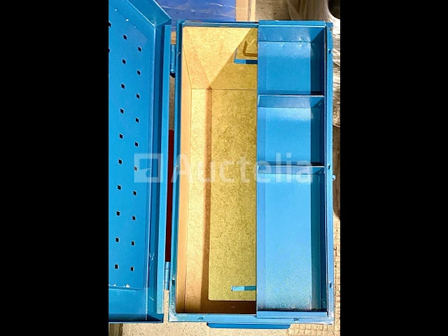 Gereedschapskoffer plaatstalen koffer 69x36x27cm format - afbeelding 9 van  10