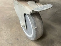Gereedschapswagen airpress met inhoud - afbeelding 11 van  11