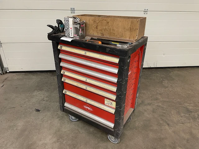 Gereedschapswagen airpress met inhoud - afbeelding 1 van  11