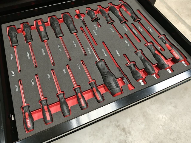 Gereedschapswagen ultra toolz 7 laden - afbeelding 9 van  11
