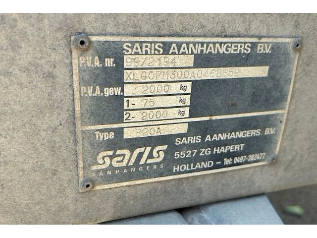 Geremde aanhangwagen saris - afbeelding 4 van  18