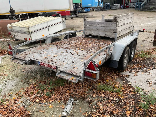 Geremde auto transporter - afbeelding 5 van  7