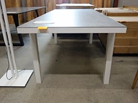 Gescova tuintafel - afbeelding 1 van  7
